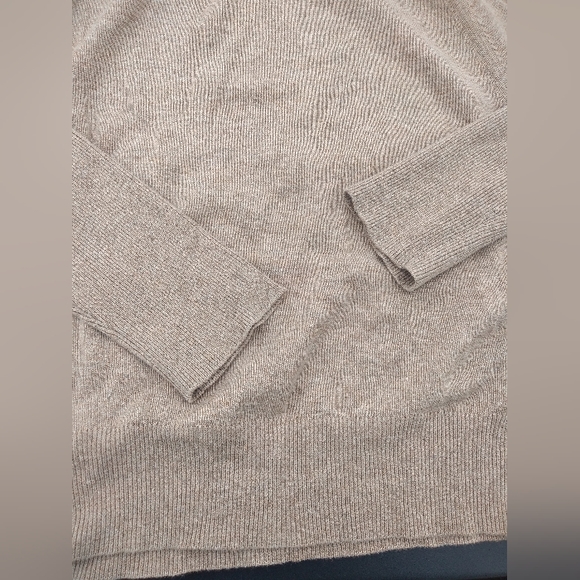 Halston Oatmeal/Tan Sweater, Size Medium, Wide Cowl Neck or Off the Shou… - Picture 5 of 7